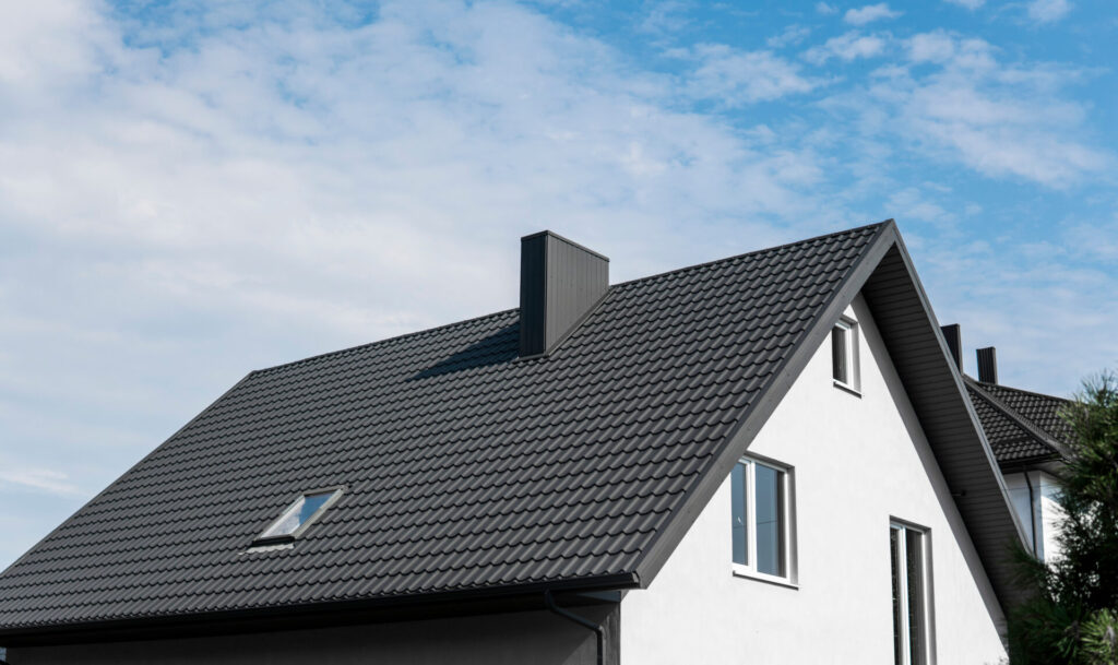 When Is the Best Time to Repair or Replace Your Roof? A 2025 Guide