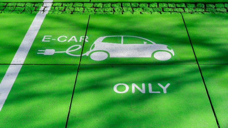 GettyImages-1221332149-1152x648